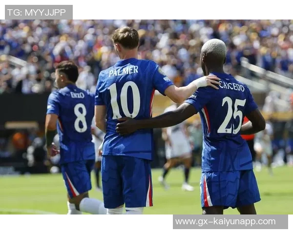 英媒称皇马巴黎关注切尔西凯塞多交易难度大