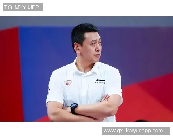 王世龙接任同曦主教练贝西洛维奇正式辞职引发关注 王世龙接任同曦主教练贝西洛维奇正式辞职引发关注